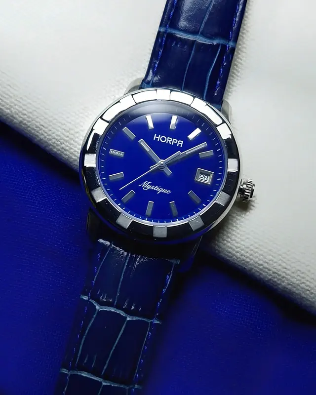 Mystique 'Glamour'